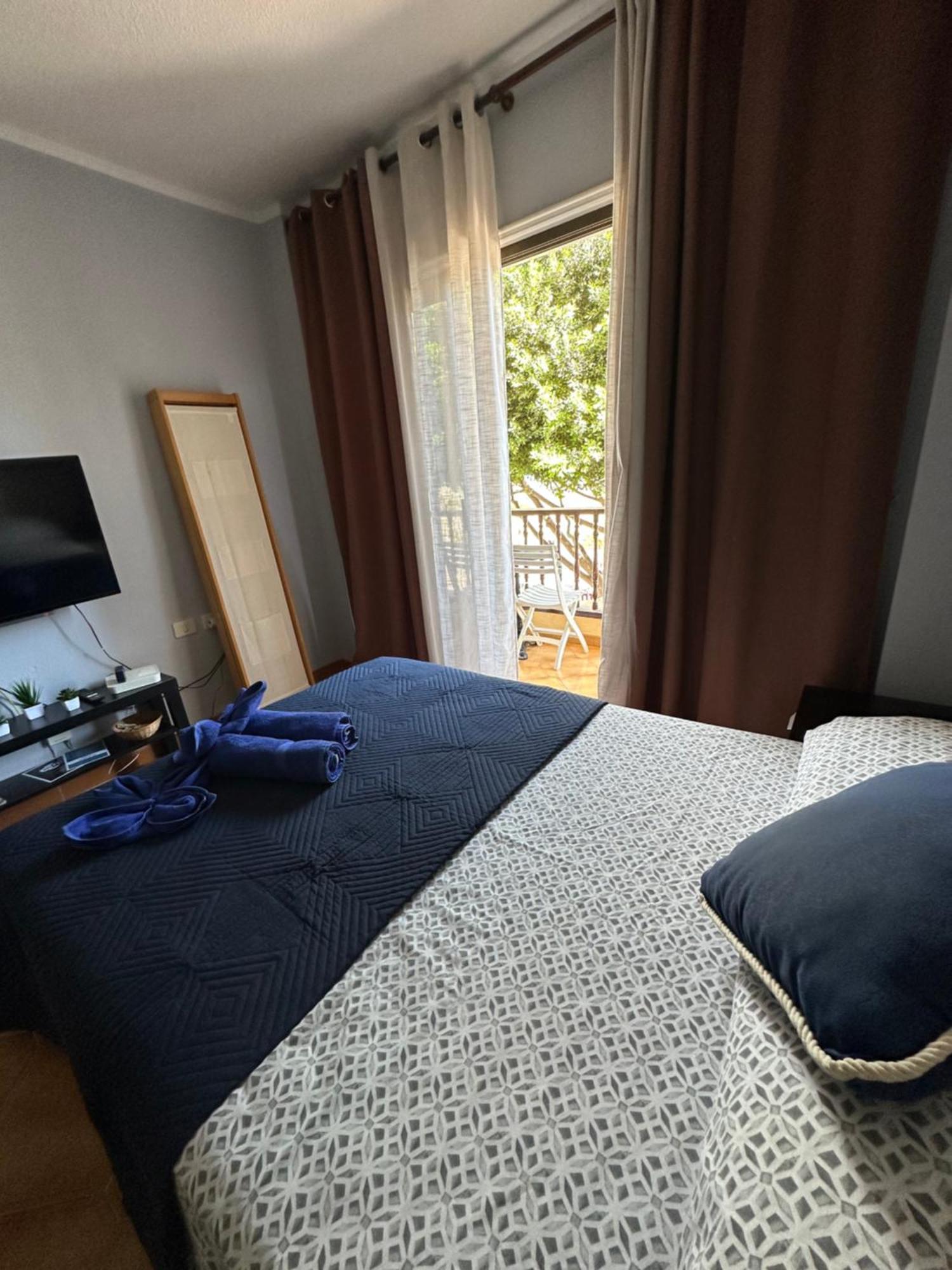 Tenerife Beach Front & Sea View Los Cristianos  Exterior photo